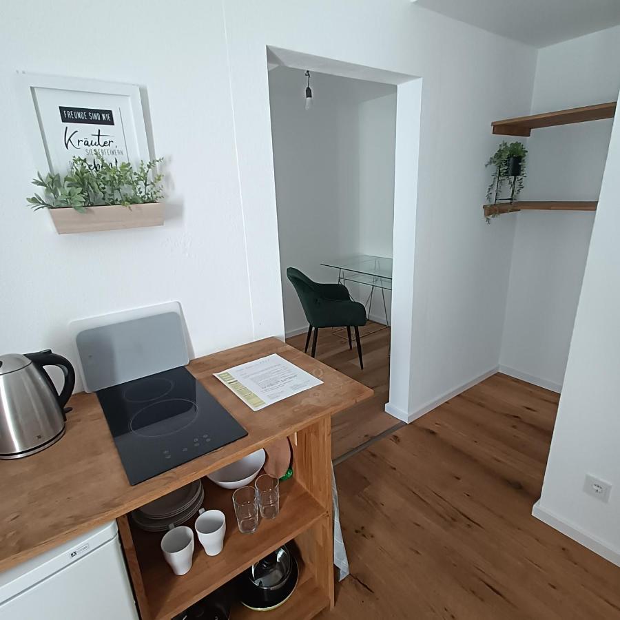 Apartments & Moeblierte Zimmer In Kahl Am Main, Kontaktloser Self Check-In, W-Lan, Schreibtisch, Duschbad, Kuechenzeile, Pkw-Plaetze Kahl am Main Exterior foto