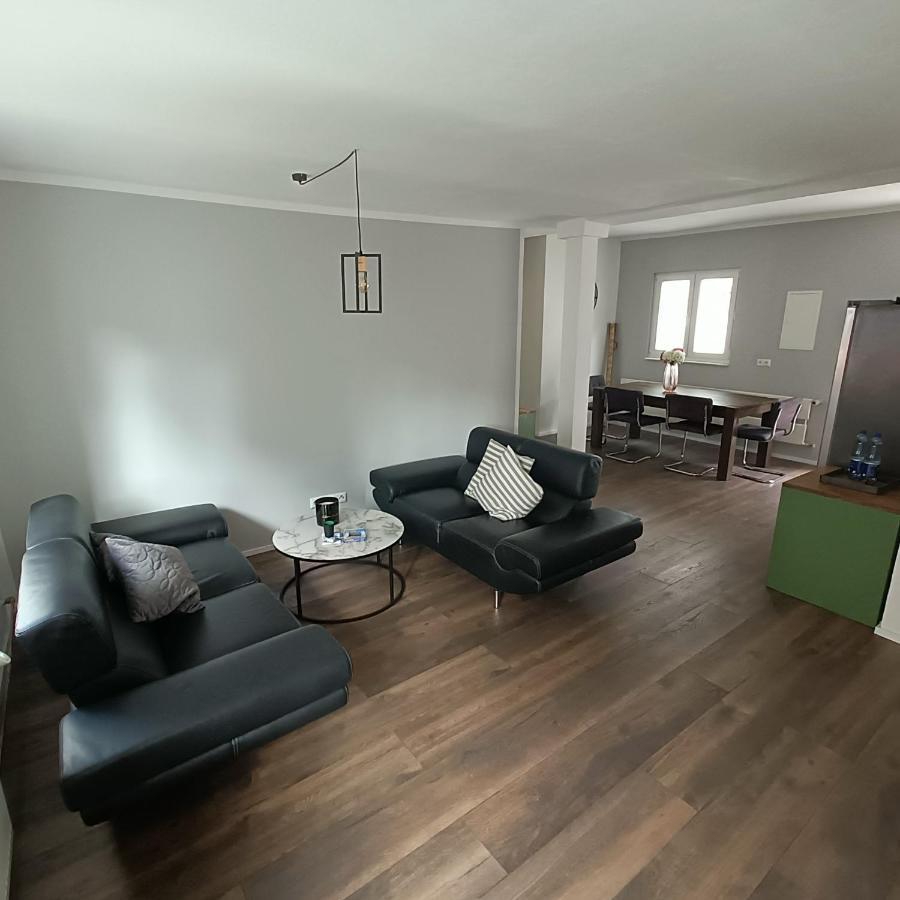 Apartments & Moeblierte Zimmer In Kahl Am Main, Kontaktloser Self Check-In, W-Lan, Schreibtisch, Duschbad, Kuechenzeile, Pkw-Plaetze Kahl am Main Exterior foto