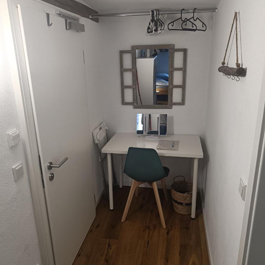 Apartments & Moeblierte Zimmer In Kahl Am Main, Kontaktloser Self Check-In, W-Lan, Schreibtisch, Duschbad, Kuechenzeile, Pkw-Plaetze Kahl am Main Exterior foto